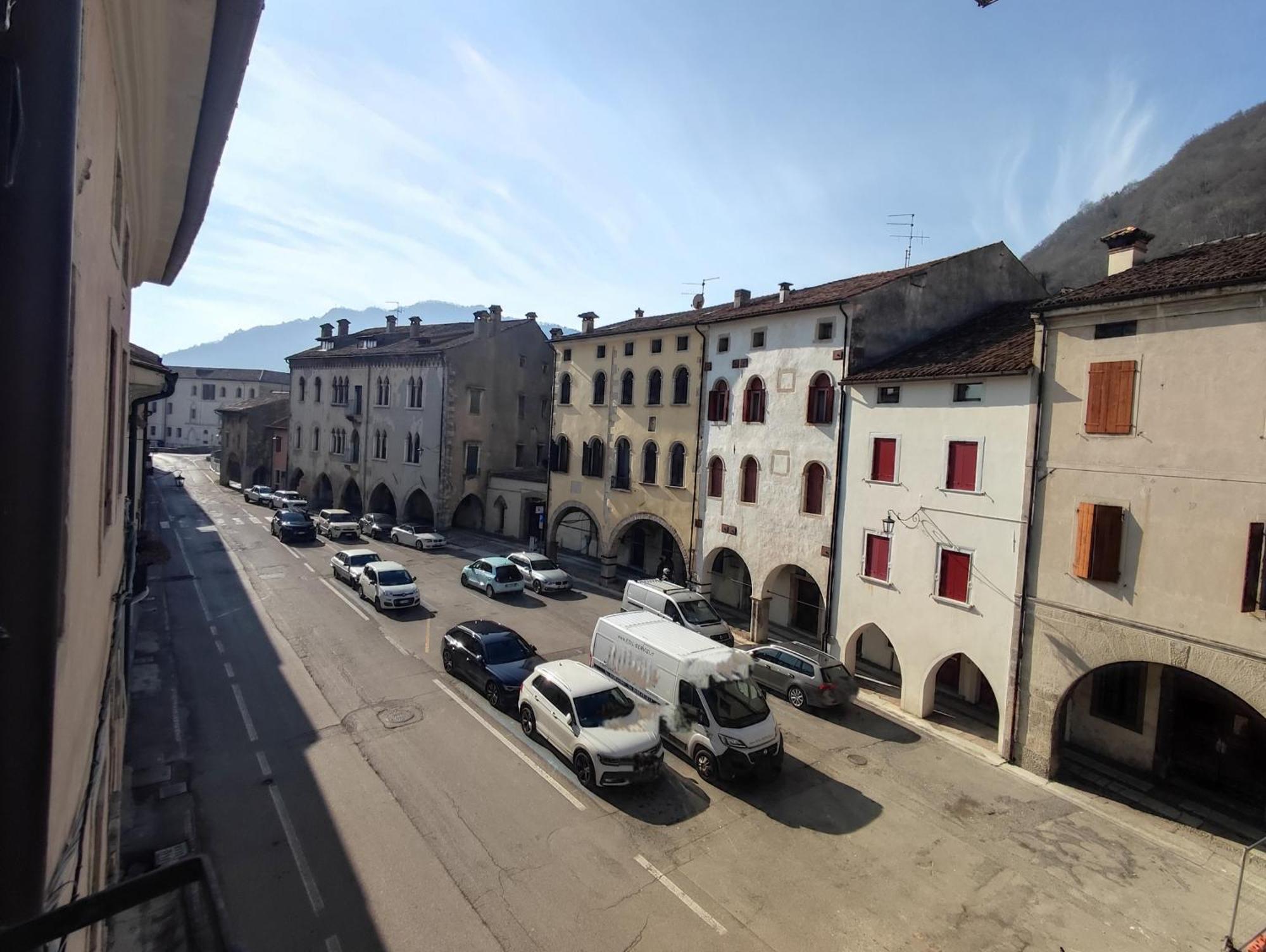Torre Ca Emo, La Mansarda Di Serravalle Vittorio Veneto Exterior photo